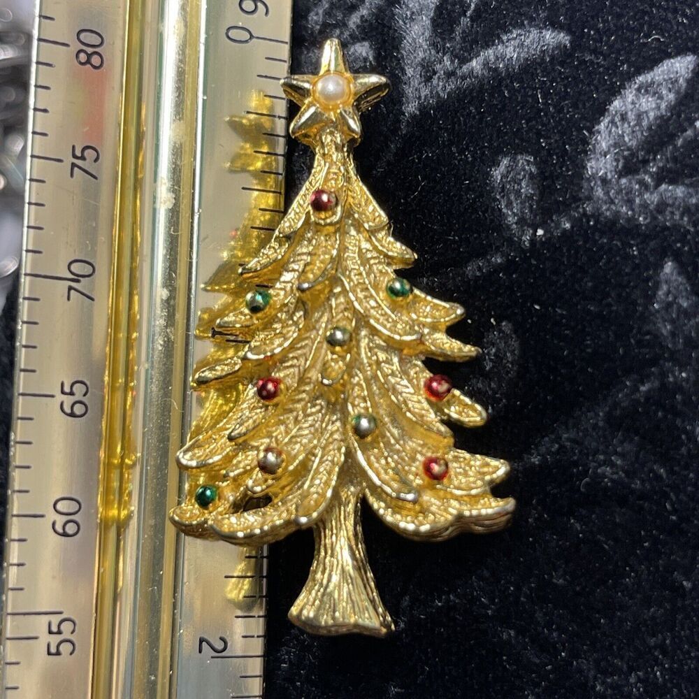 Vintage Gerry's Christmas Tree Pin Brooch Gold Tone Red Green Faux Pearl Star - Picture 6 of 7